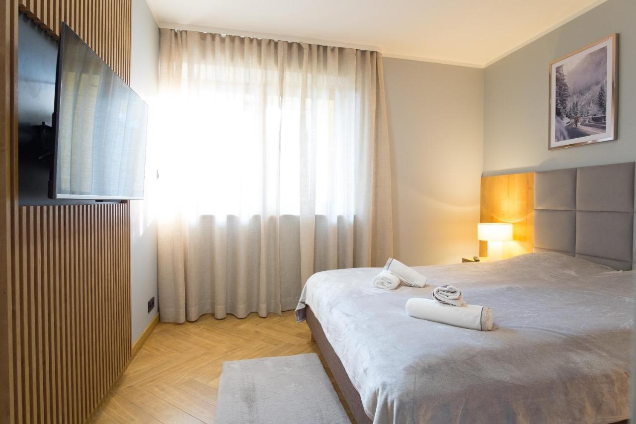 Apartament Julia ザコパネ エクステリア 写真