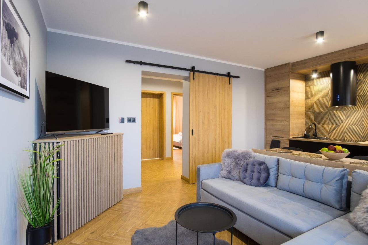 Apartament Julia ザコパネ エクステリア 写真